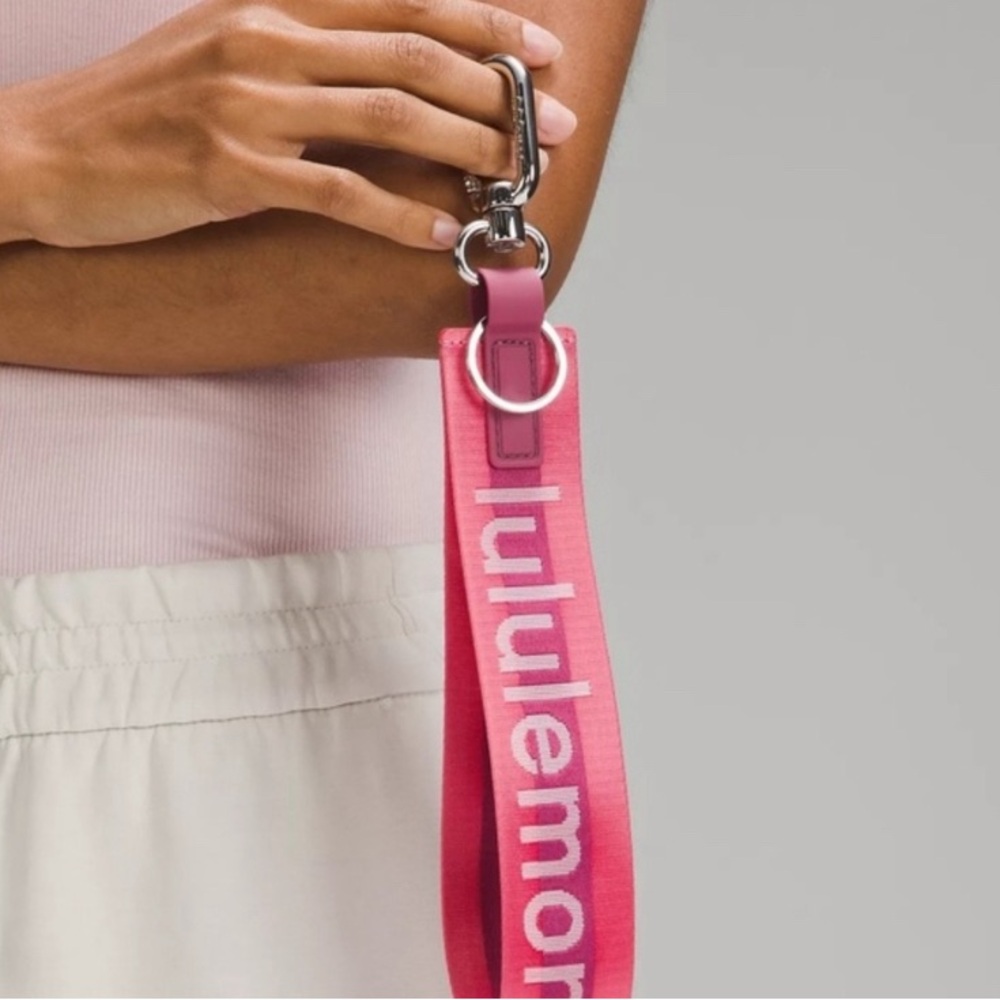 Lululemon Never Lost Keychain